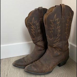 Ariat cowboy boots